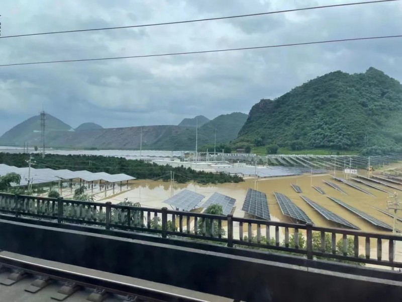 地面電站秒變漂浮電站，又一光伏電站被水淹！