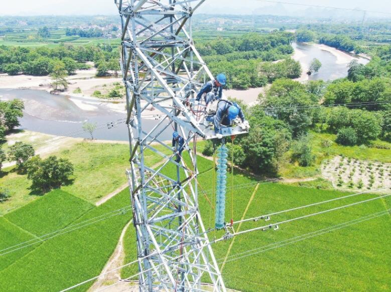 廣西桂林供電局落實任務(wù)清單 應(yīng)對用電負(fù)荷增長