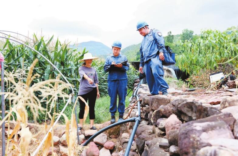 云南新平供電局：用電服務(wù)有溫度 阿寶村民腰包鼓