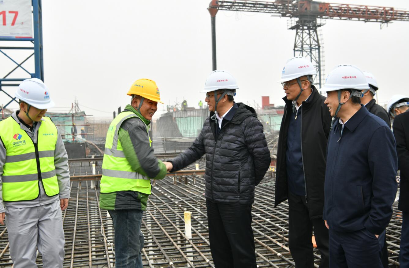 中國電建黨委副書記、總經(jīng)理王斌赴基層開展安全生產(chǎn)督導(dǎo)并調(diào)研