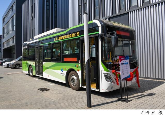 到2025年力爭發(fā)展燃料電池汽車超過10000輛，《上海交通領(lǐng)域氫能推廣應用方案》發(fā)布