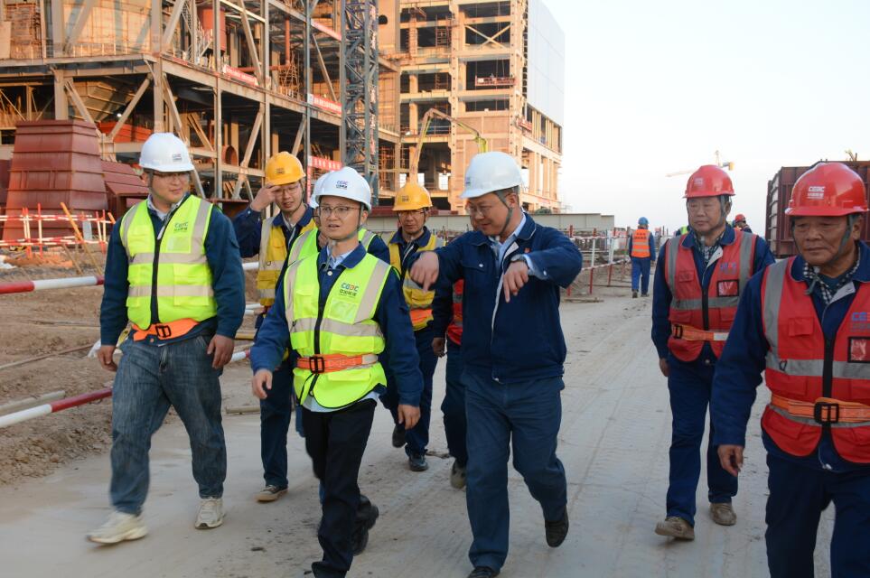 中國能建建筑集團到正寧百萬項目部開展秋檢及體系內(nèi)審