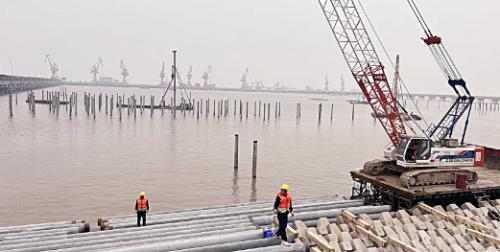 中國能建浙江火電承建的海鹽開發(fā)區(qū)碼頭一期光伏發(fā)電項目開工