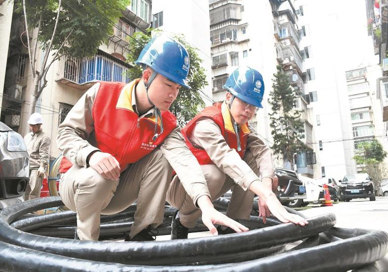 國網福建電力公司建強電網優(yōu)化服務助力經濟社會發(fā)展